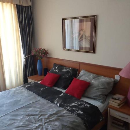 Turanj Apartman Daire Dış mekan fotoğraf